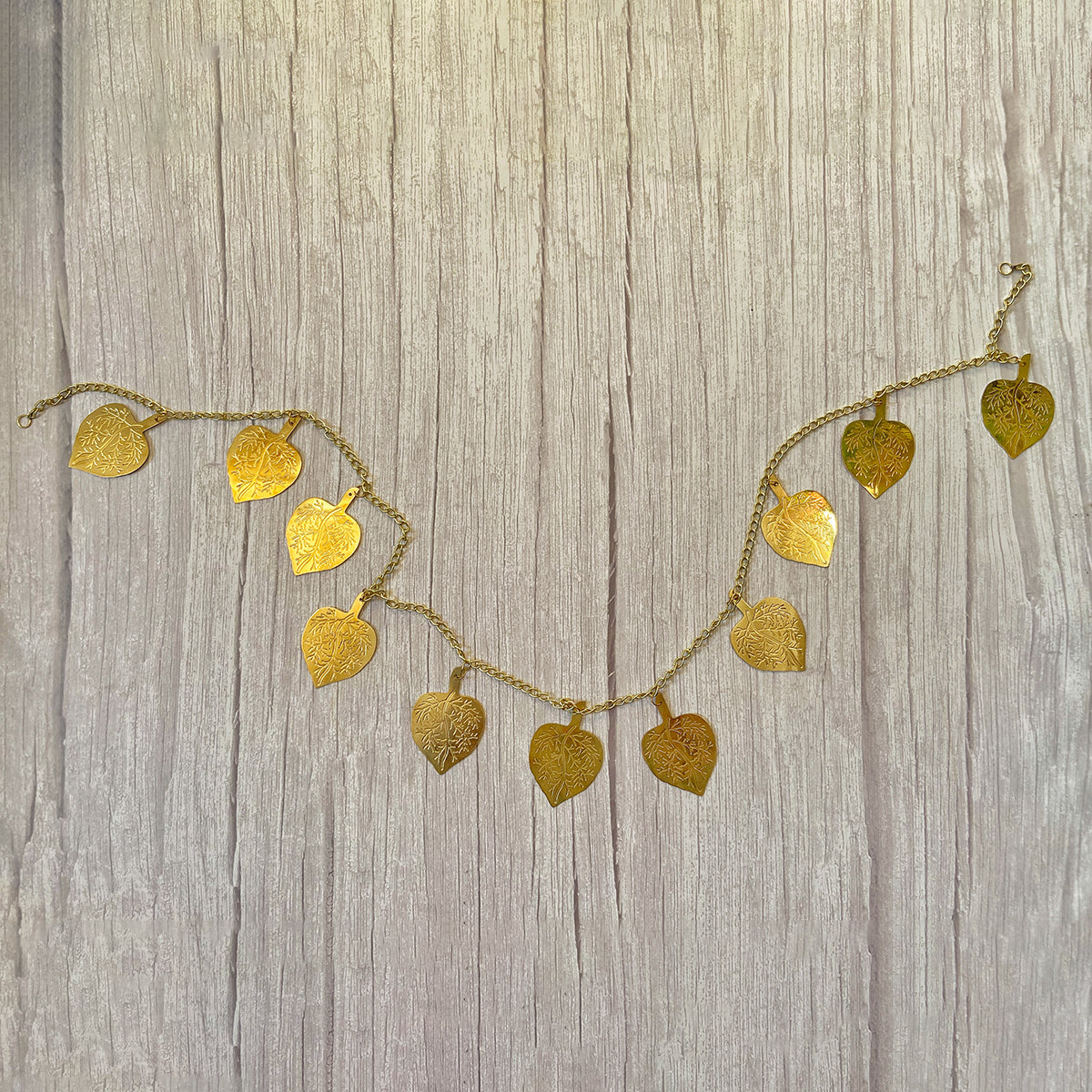 Brass Designer Bandhanwar Toran | Betel Leaf Design | Gold | 45 inches