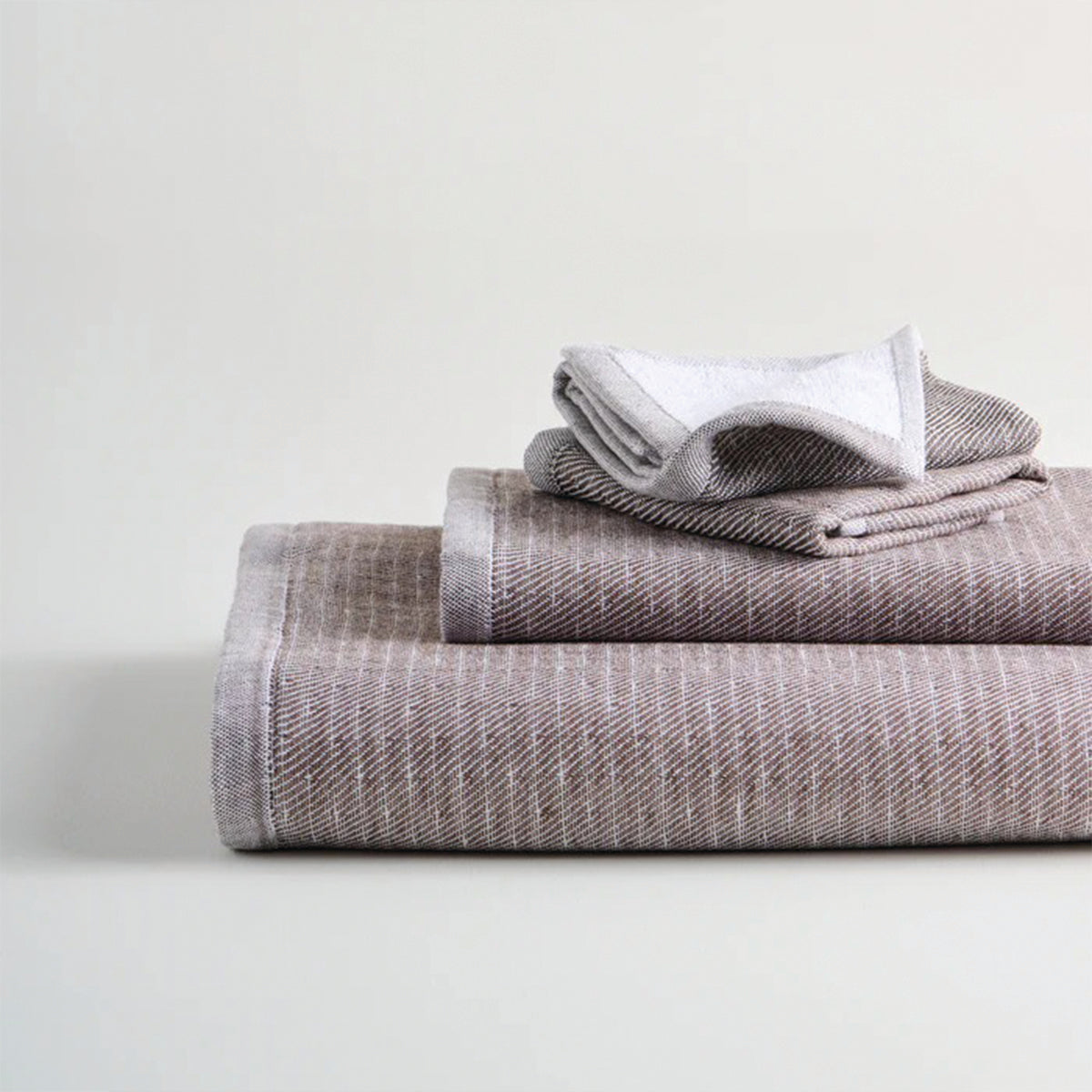 Bamboo Cotton Towel Set | Terry Cloth | Light Peat Grey | Set of 4 By Oodaii