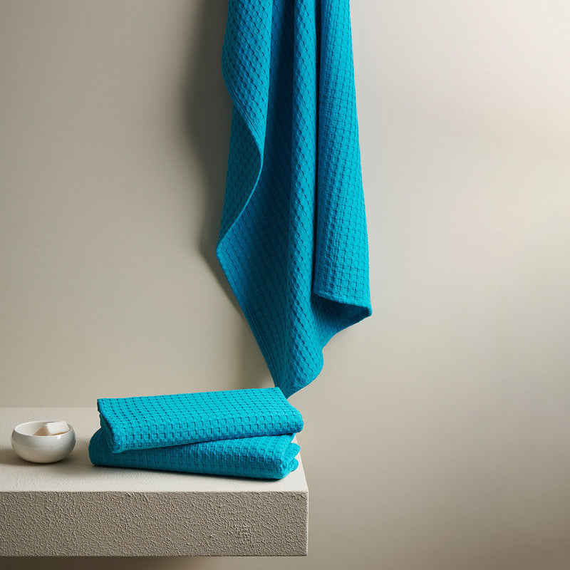 Cotton Bath Towel | Super-Absorbent | Turquoise Blue | 70 x 140 cm