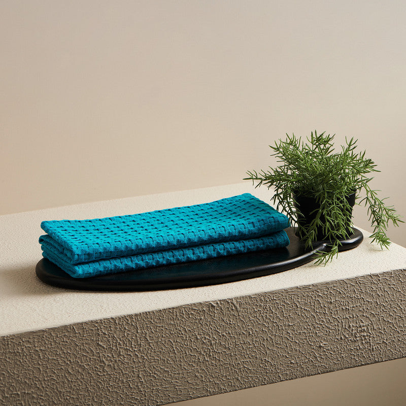 Cotton Hand Towel | Super-Absorbent | Turquoise Blue | 40 x 60 cm By Oodaii