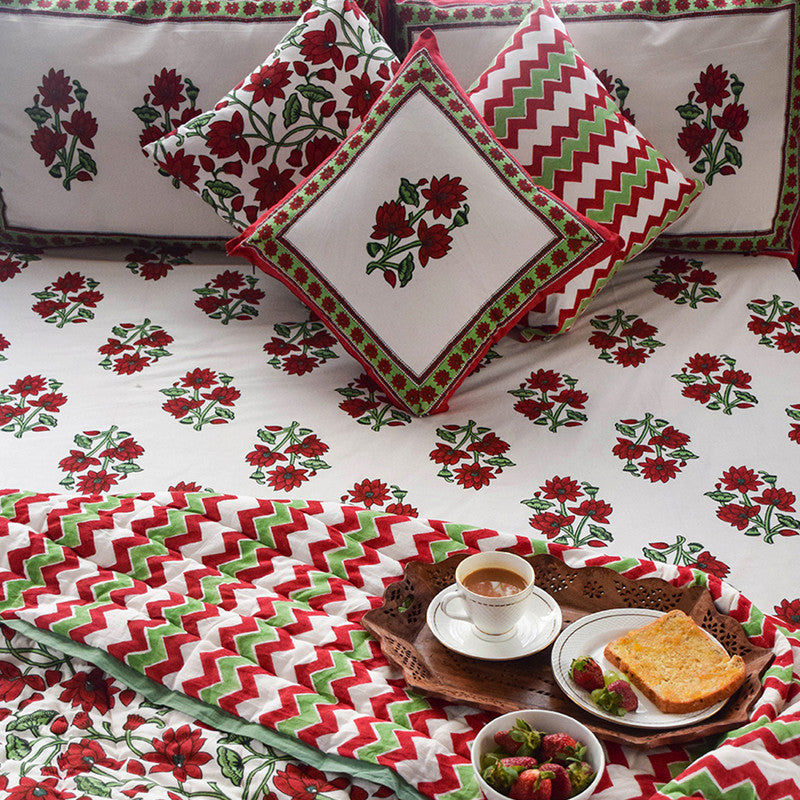 Handblock Printed | Reversible Cosy Quilt | Mul Cotton | Maroon & Green
