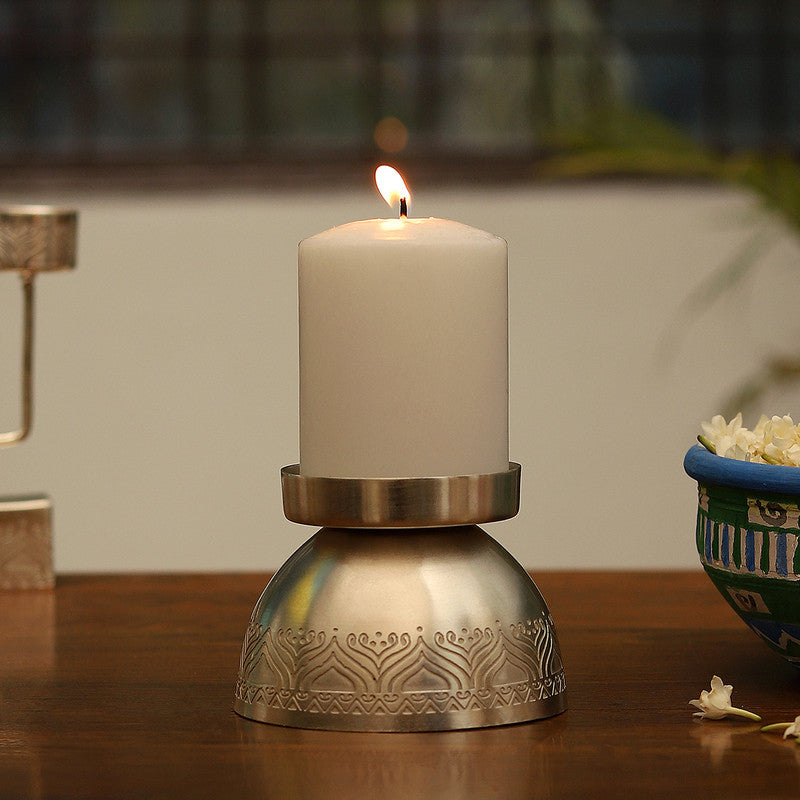 Silver Plated Metal Candle Stand