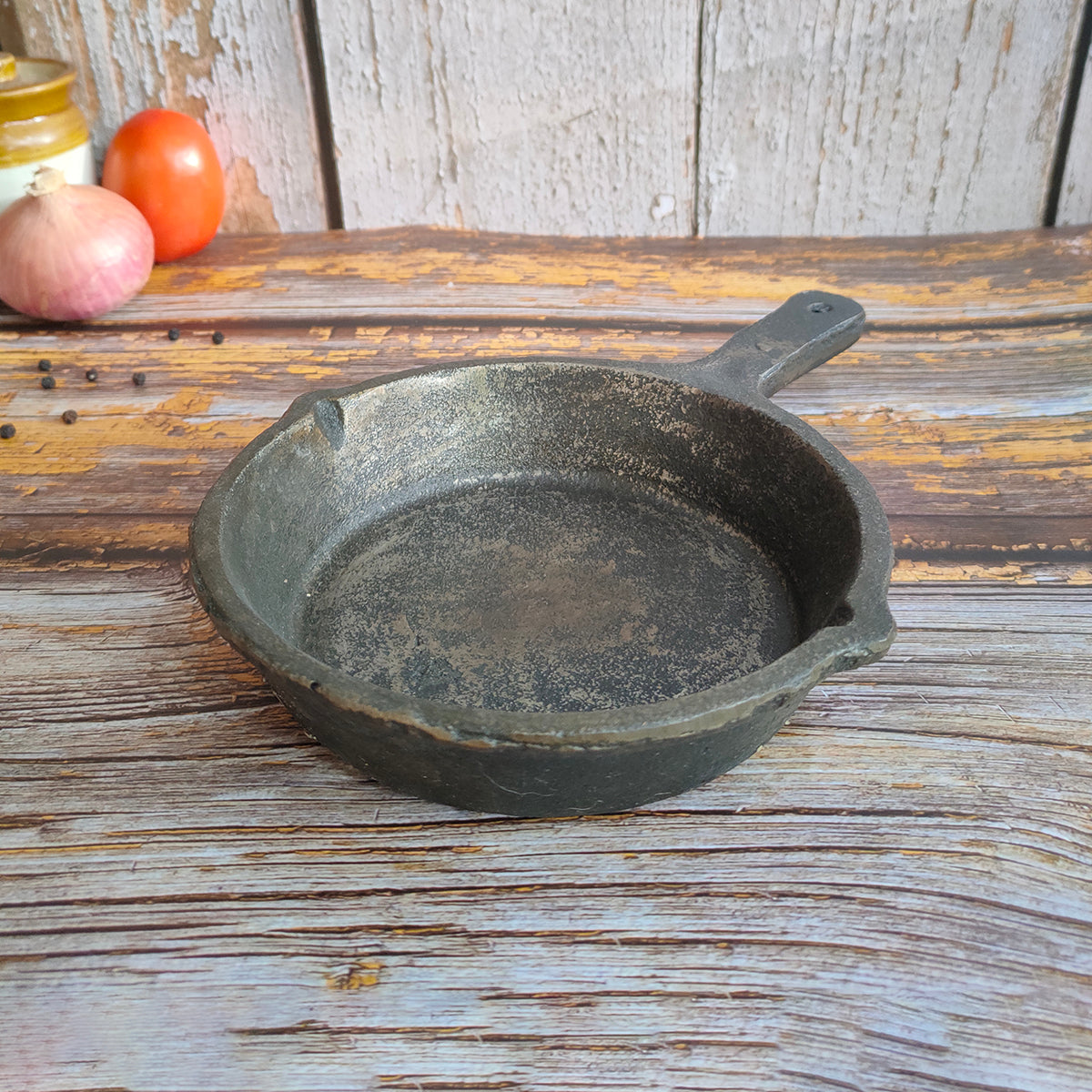 Cast Iron Skillet | Dia 6 inch By EarthBound