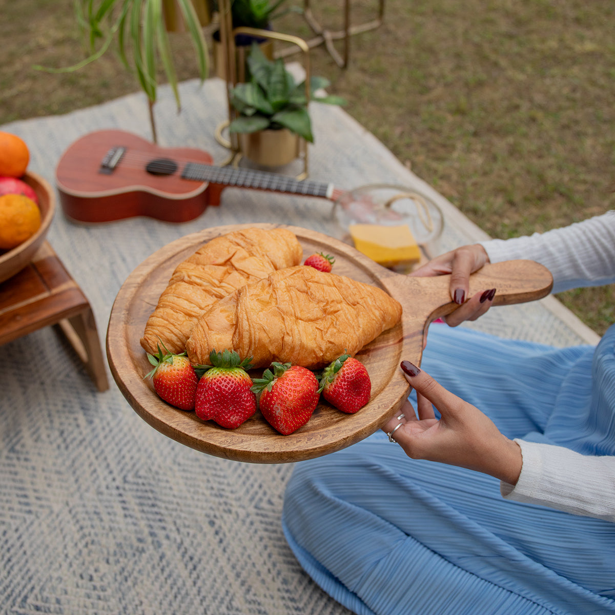 Wooden Round Platter with Handle