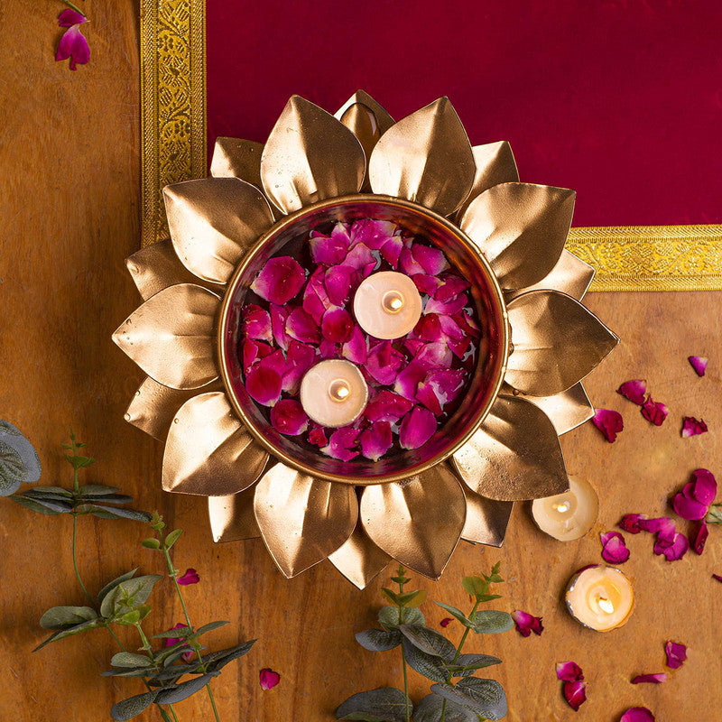 Iron Urli | Petal Urli | Gold | 35 cm