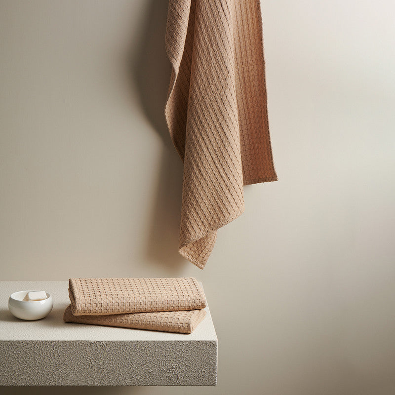 Cotton Bath Towel | Super-Absorbent | Beige | 70 x 140 cm By Oodaii