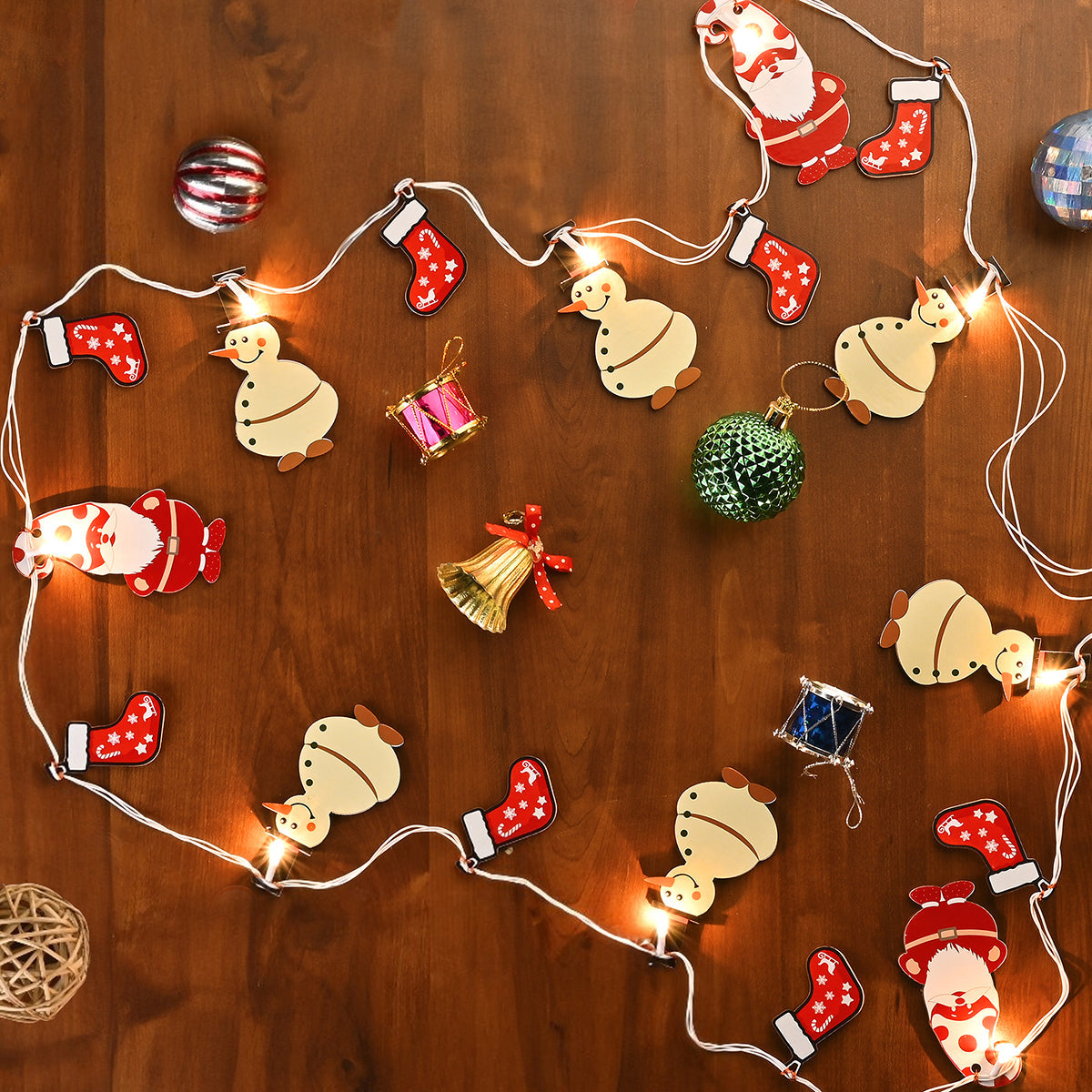 Decorative Light Bunting | Birch Wood | Snowman Design | Multicolour | 118 inches