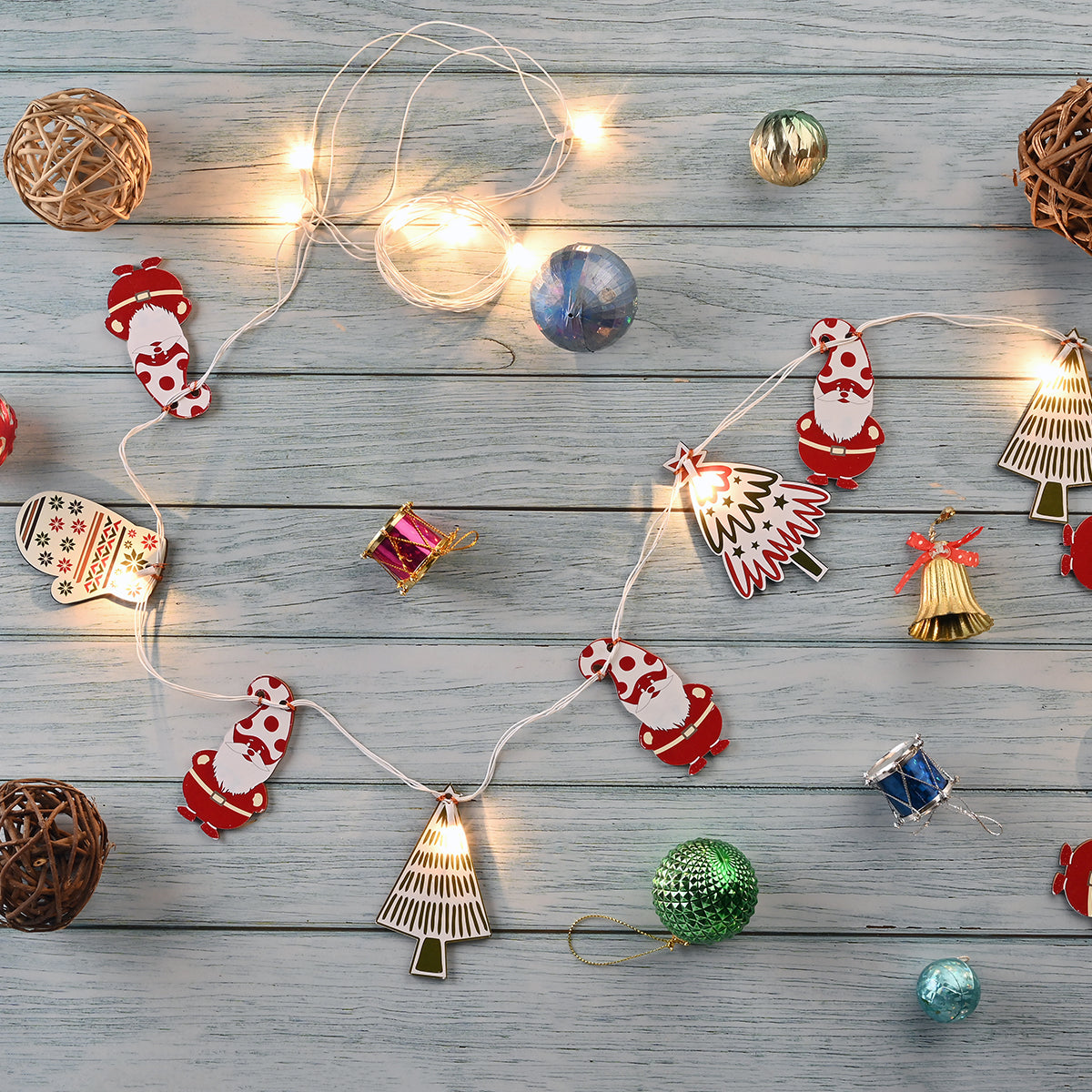 Decorative Light Bunting | Birch Wood | Santa & Gloves Design | Multicolour | 118 inches